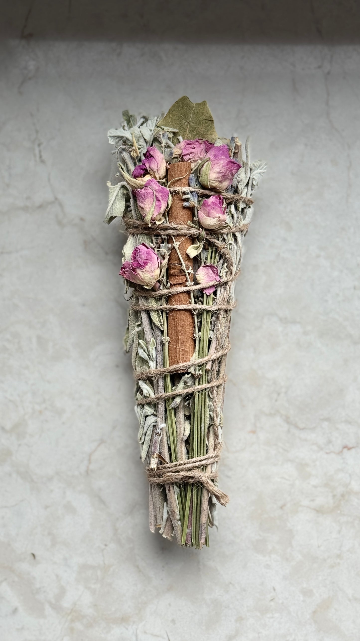 🌹 LIEBE – Räucherbündel für Herzöffnung & Harmonie